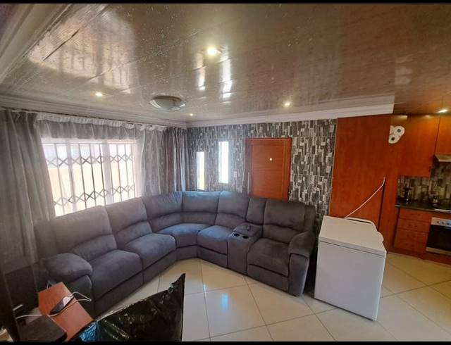 2 BEDROOM HOUSE FOR SALE IN SOSHANGUVE WW